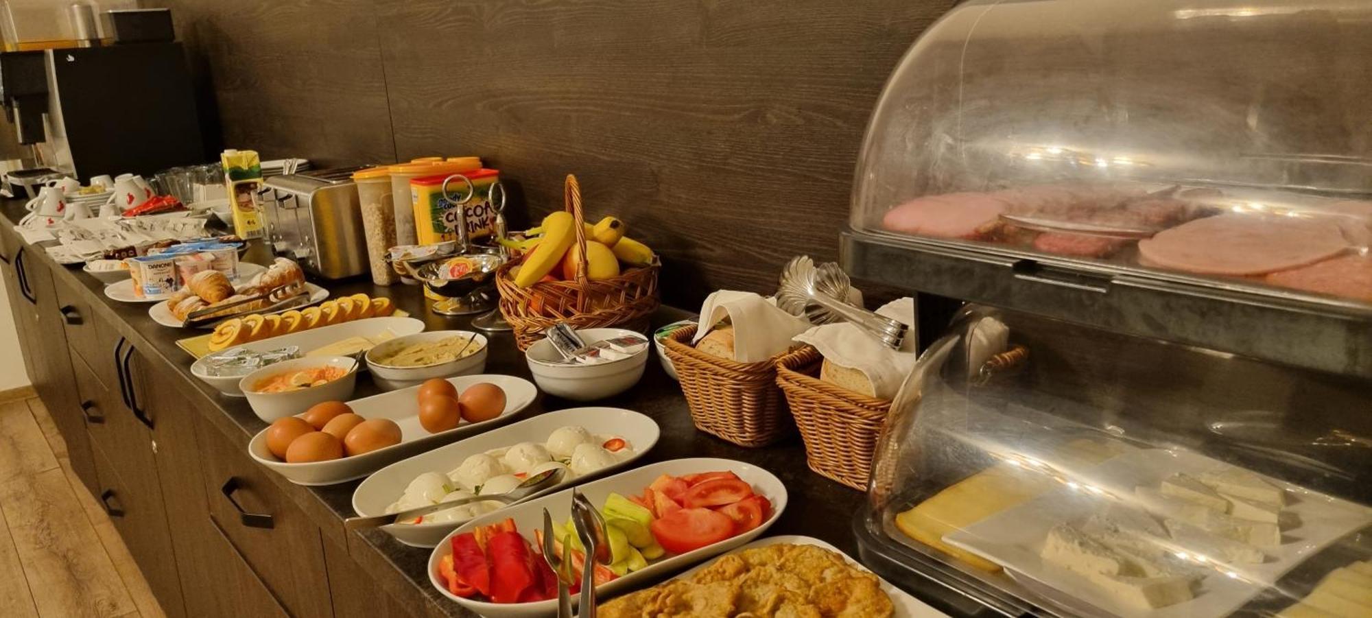 Hotel Melody Oradea Eksteriør billede