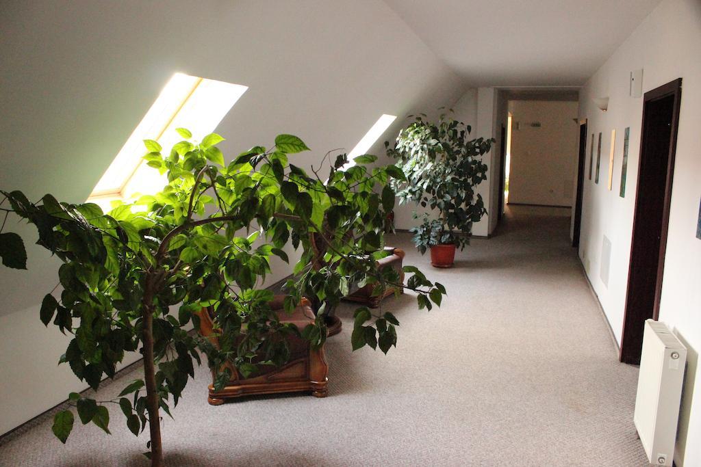 Hotel Melody Oradea Eksteriør billede